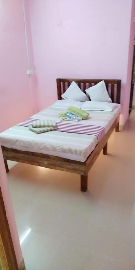 Dlite Beach Grove Cottages Alībāg Buitenkant foto